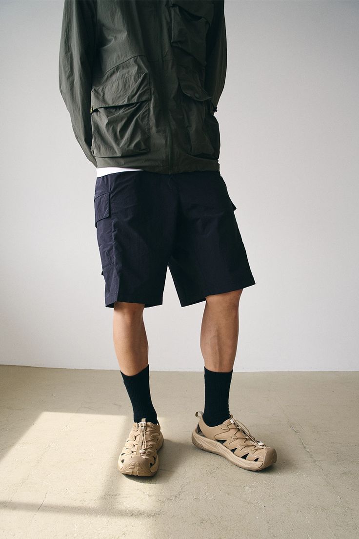 Quần short Humtto túi hộp casual ngoài trời city nam đen-8