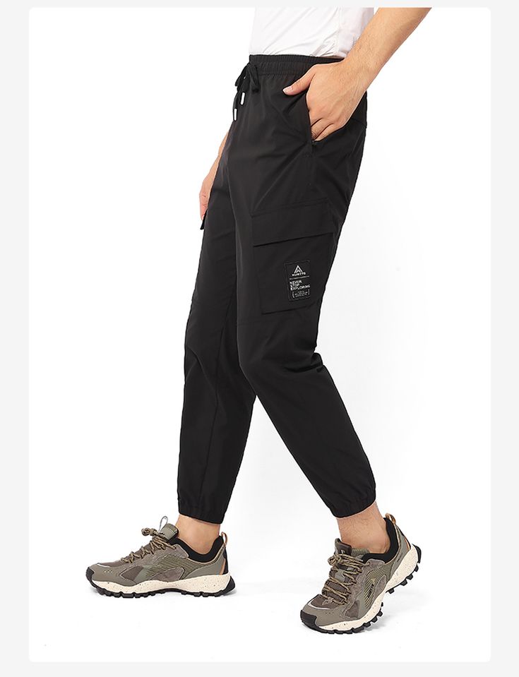 Quần dài Jogger nam Humtto 26Q610A co giãn túi hộp mỏng thon gọn mát mau khô-18
