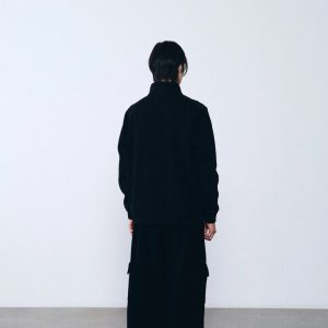 Áo khoác nam Humtto vỏ mềm có gân đan dây kéo (đen)-2