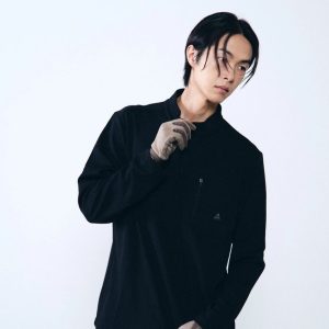 Áo thun nam Humtto dài tay có khóa kéo nửa kín đen-10
