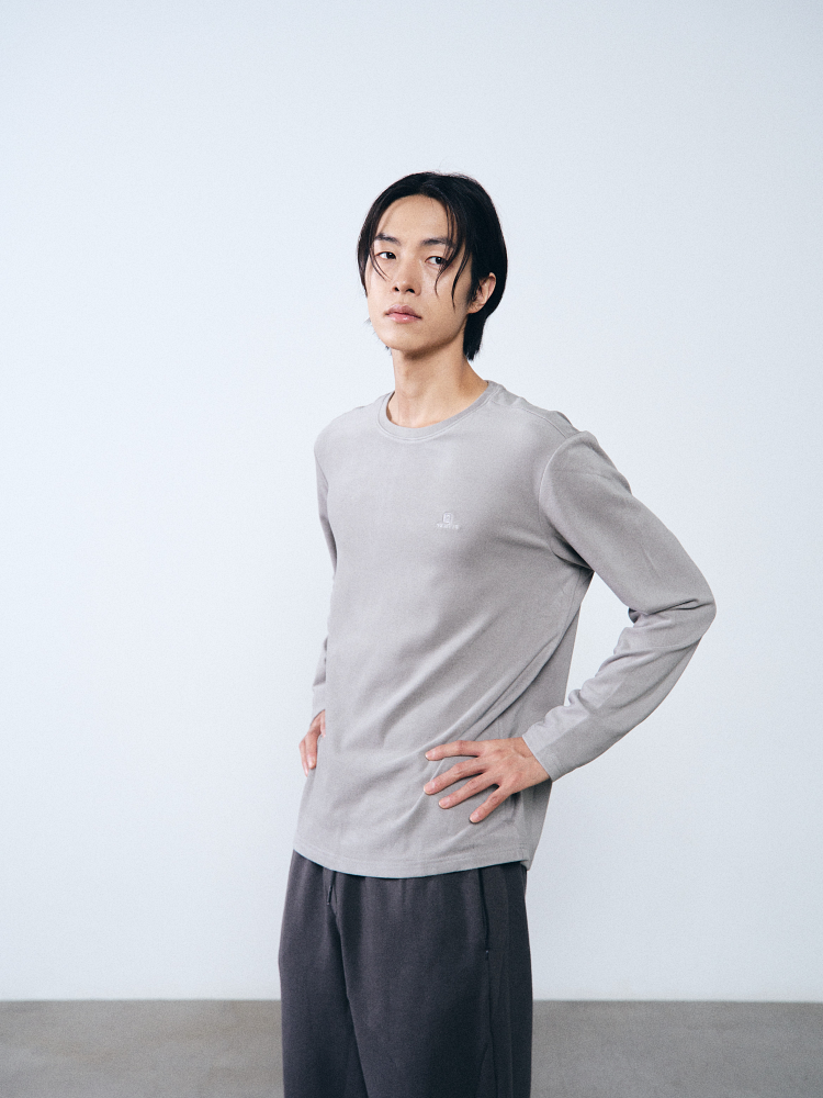 Áo thun nam dài tay Humtto vải tencel mềm mịn (xám)-6 Áo thun nam dài tay Humtto vải tencel mềm mịn (xám)-6