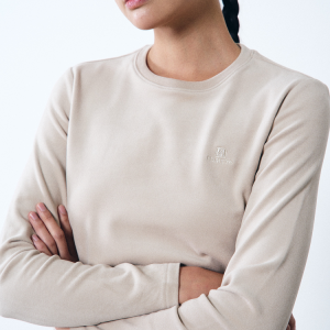 Áo thun nữ dài tay Humtto vải Tencel mềm màu quả Mơ-5