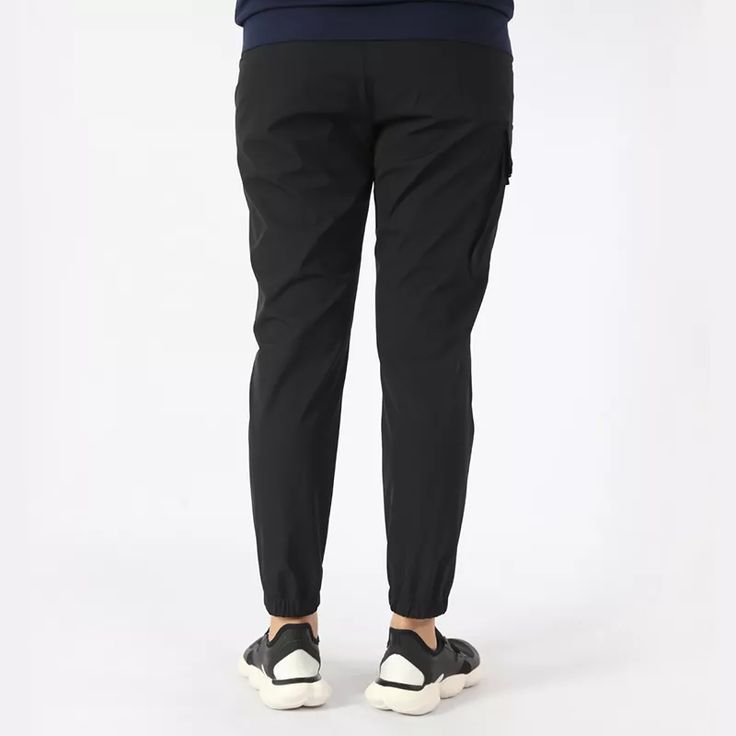 Quần dài nhiều túi Jogger Humtto 25Q802A co giãn thời trang nam mát gọn khô mau-3 Quần dài nhiều túi Jogger Humtto 25Q802A co giãn thời trang nam mát gọn khô mau-3